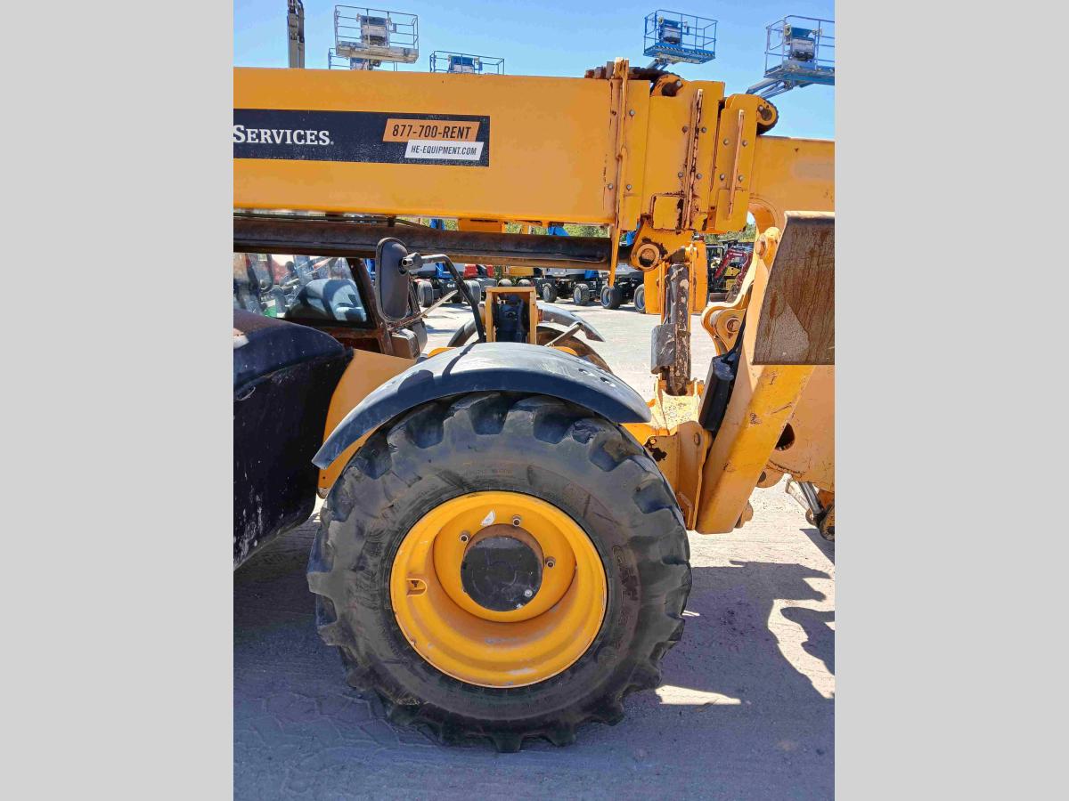 2018 JCB 510-56