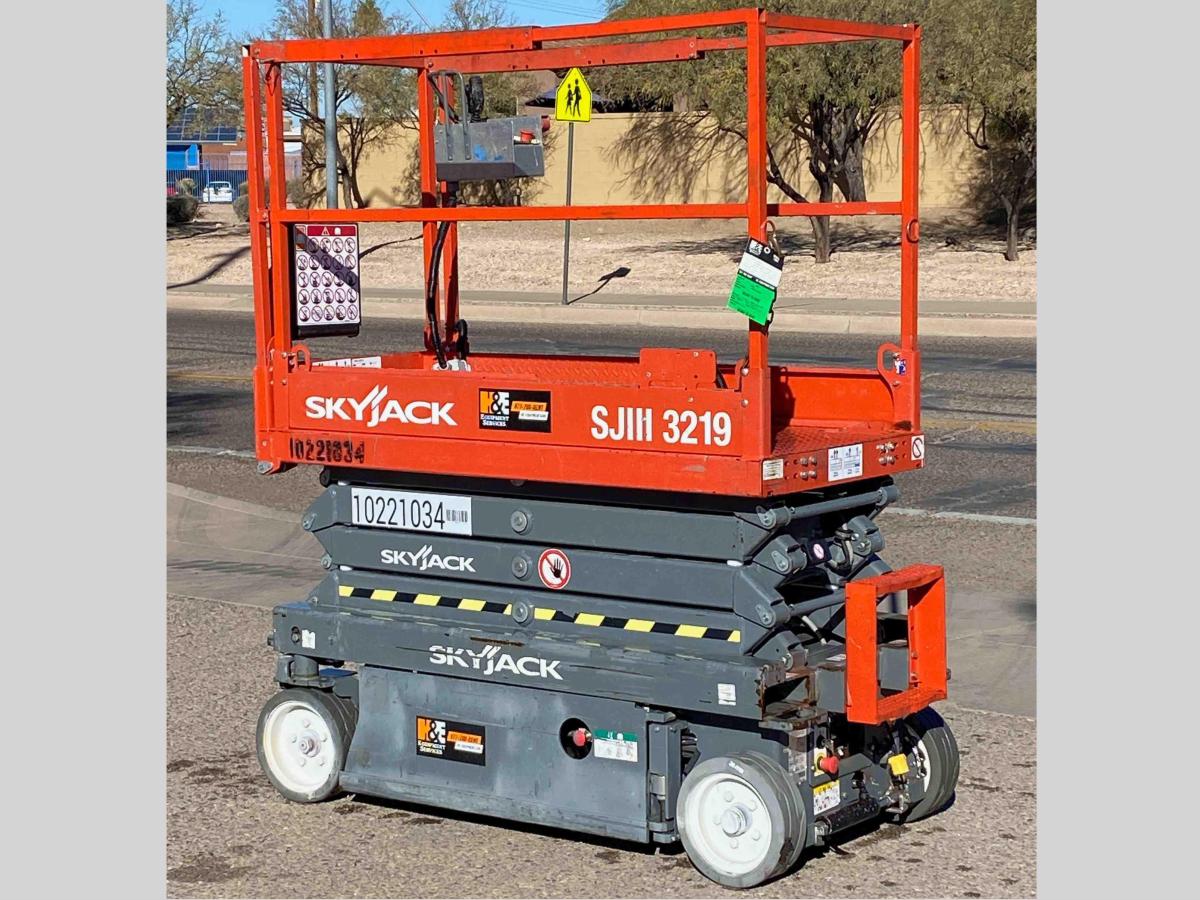 2017 Skyjack SJ3219