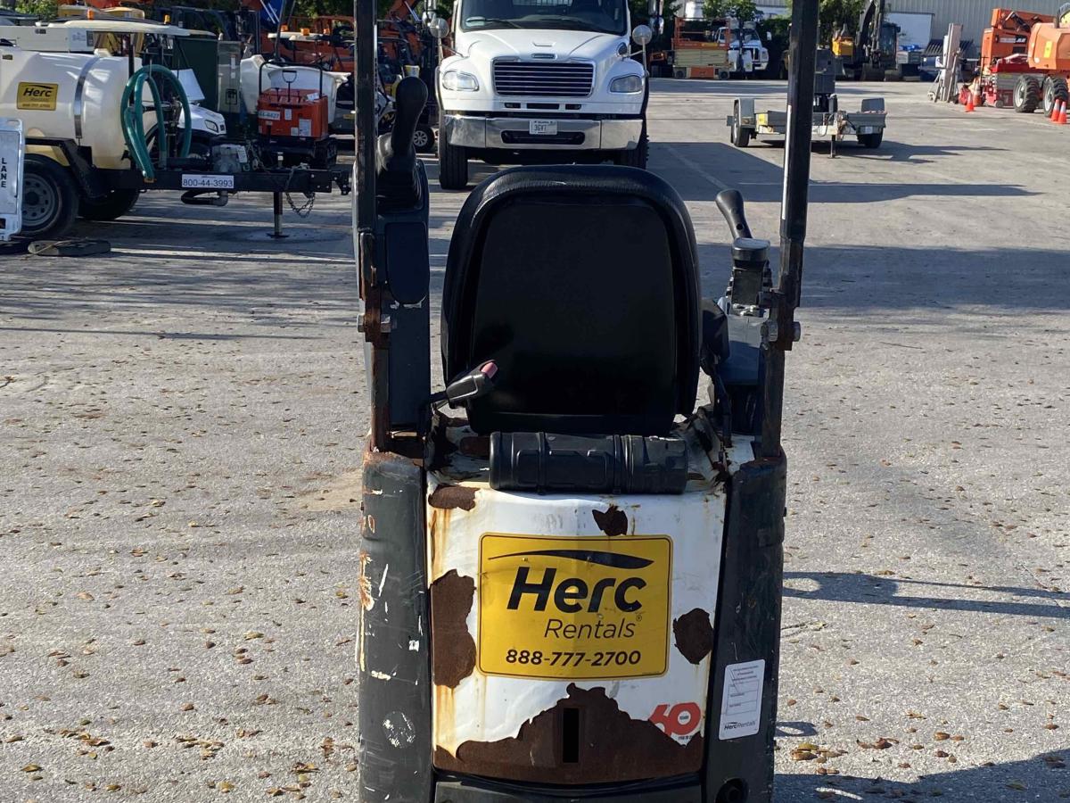 2019 Bobcat E10