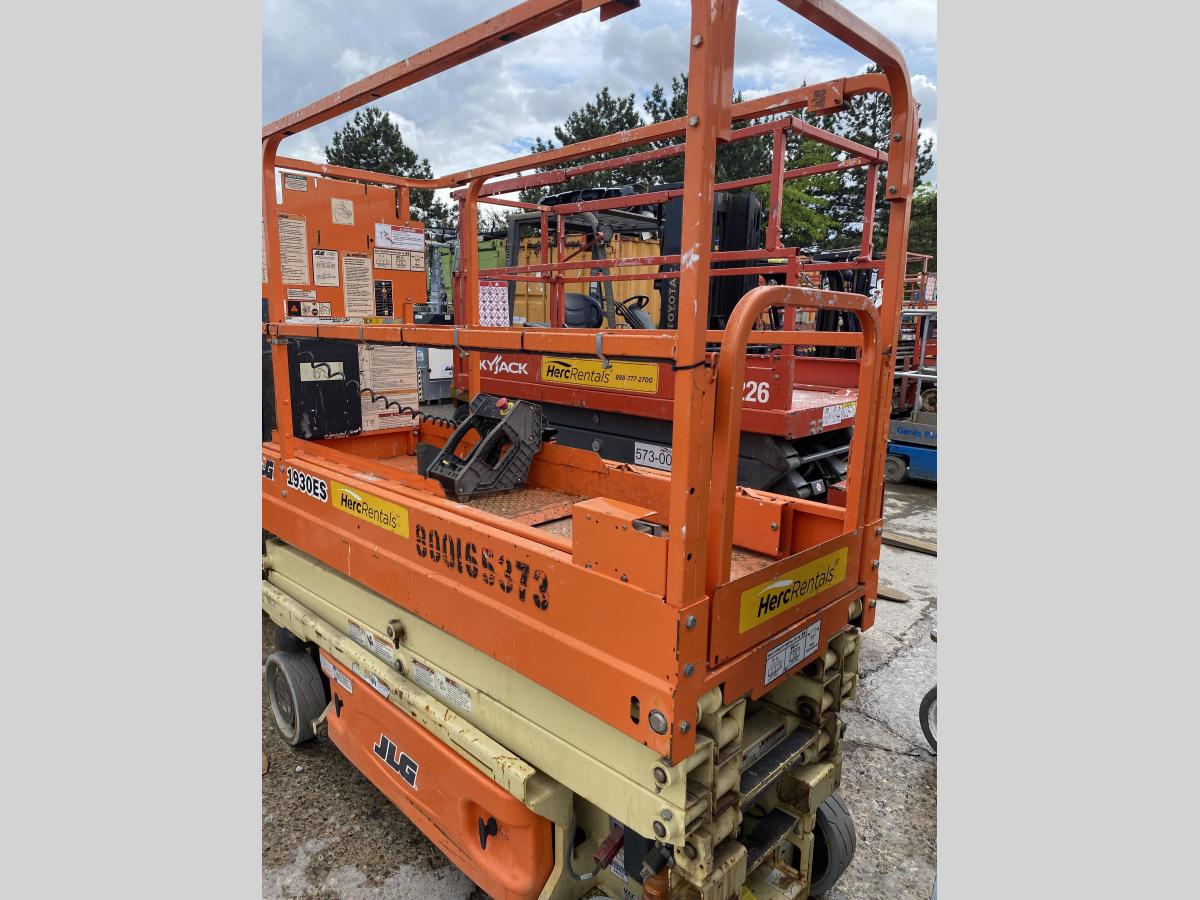 2017 JLG 1930ES-4