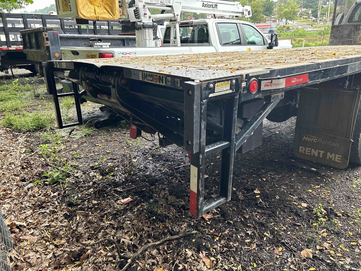 2018 Ford F750-5