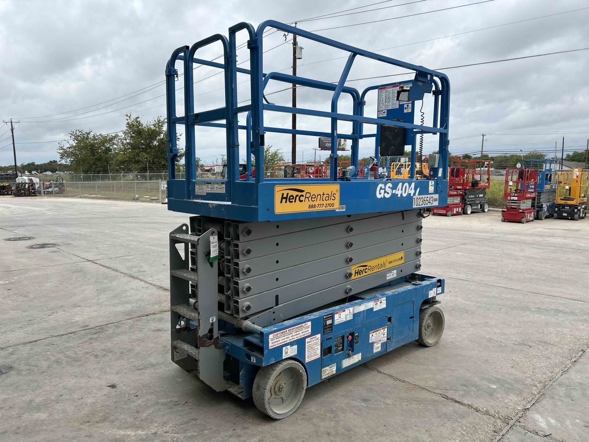 2018 Genie GS-4047-2