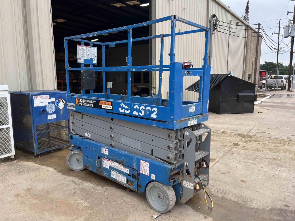 2017 Genie GS-2632-4