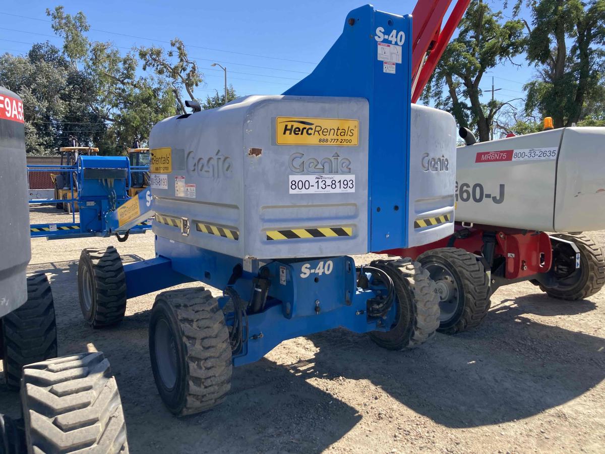 2016 Genie S-40