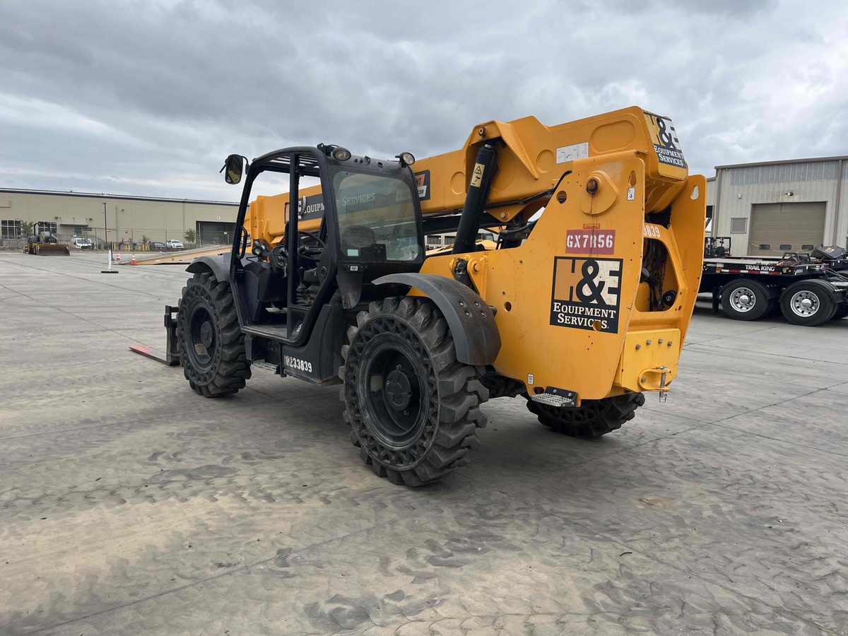 2018 JCB 509-42-4