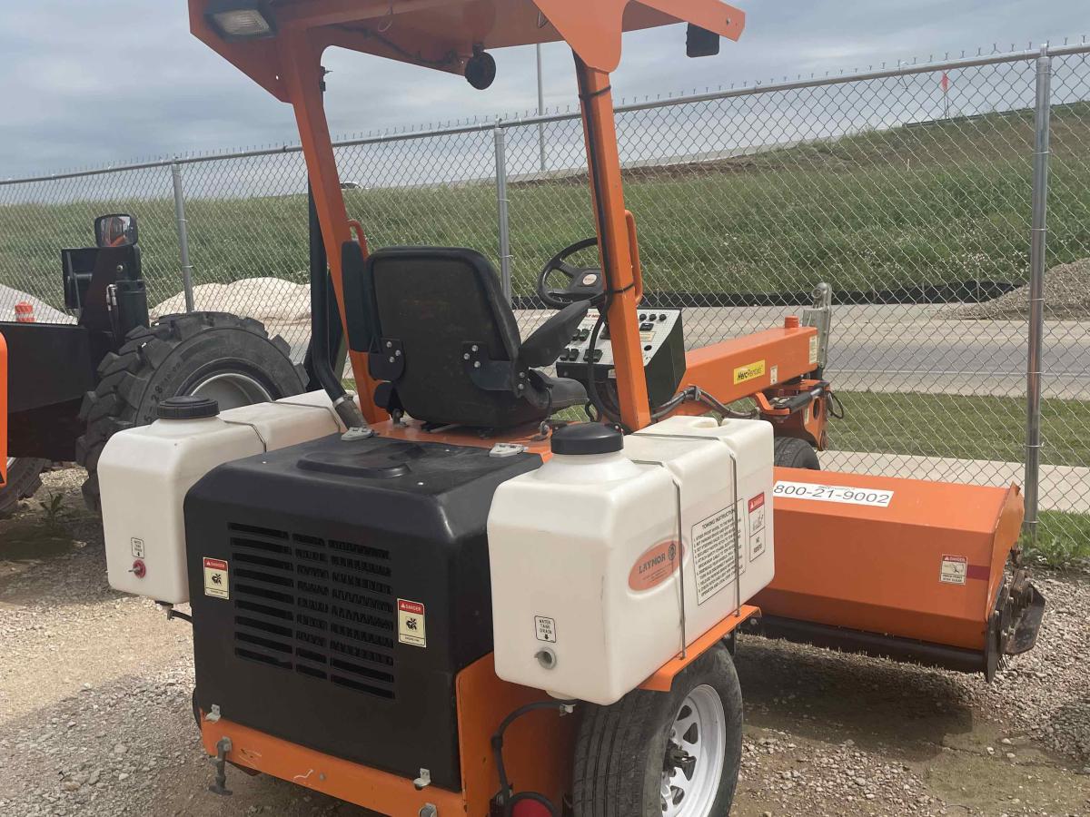 2018 LayMor SM300