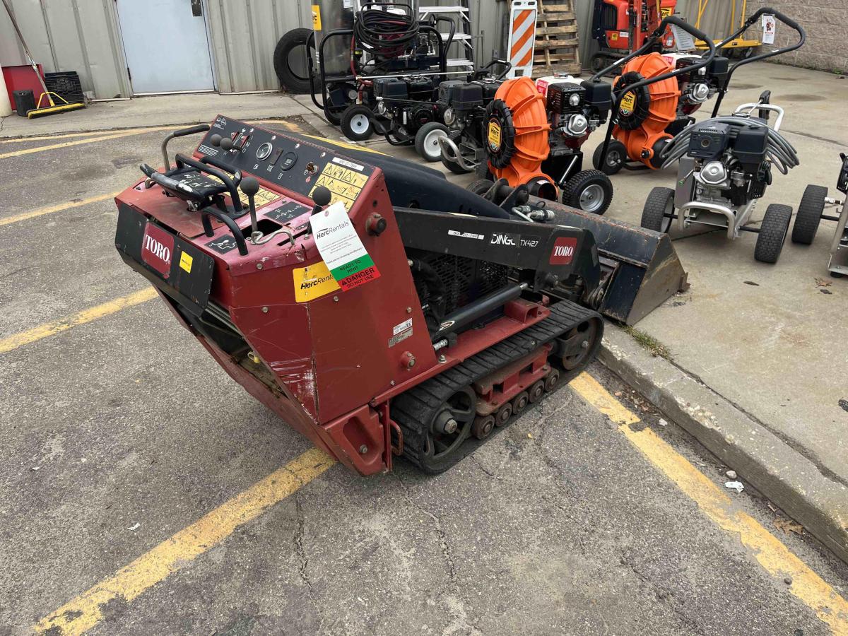 2018 Toro DINGO TX 427