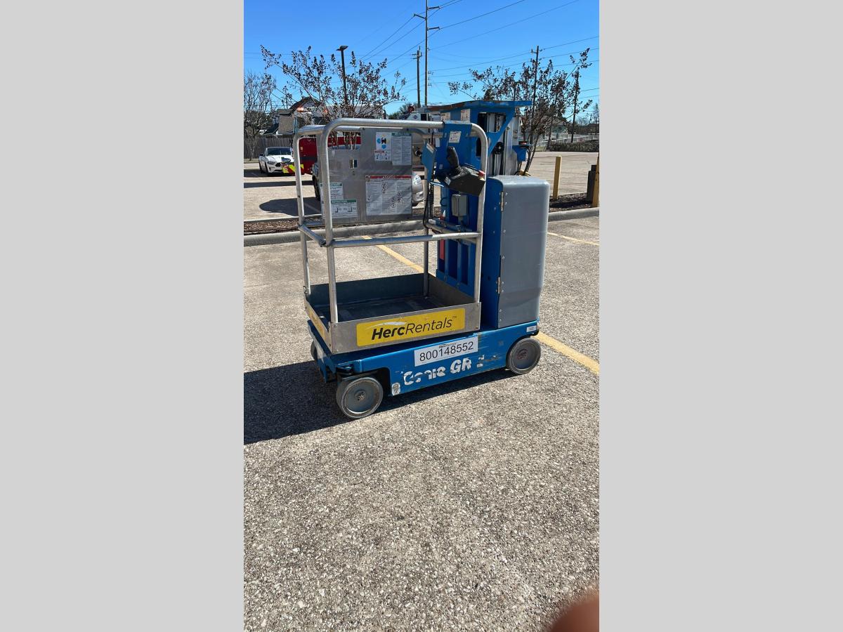2017 Genie GR-12