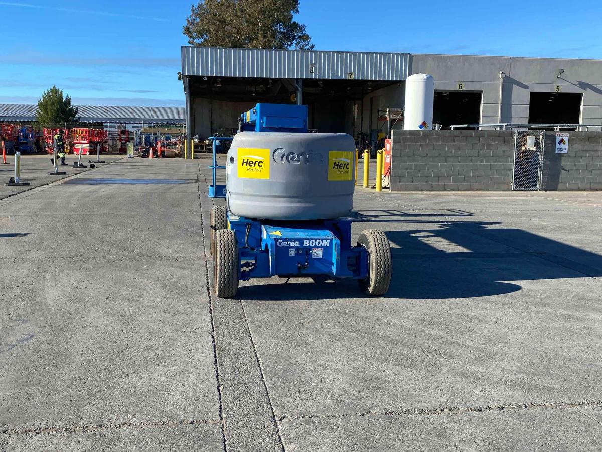 2014 Genie Z-45/25J-4