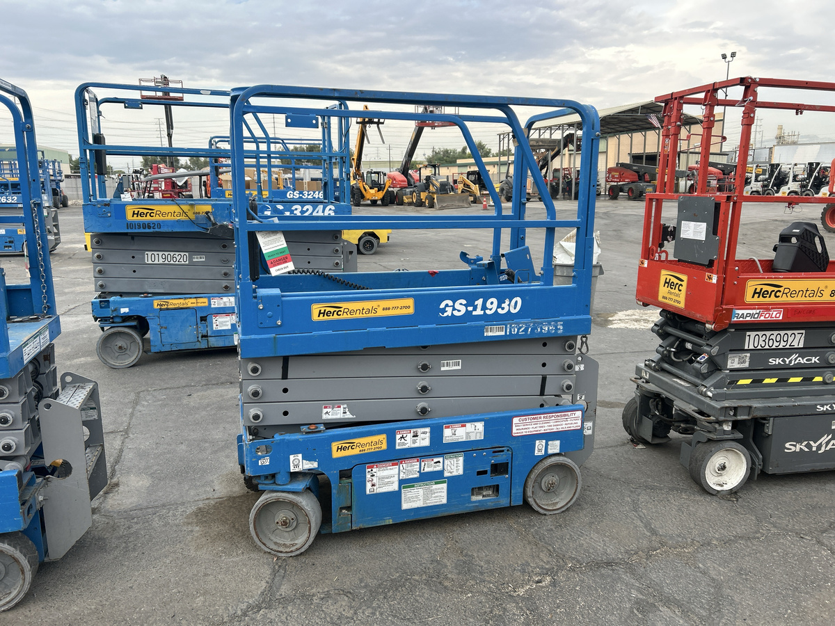 2019 Genie GS-1930