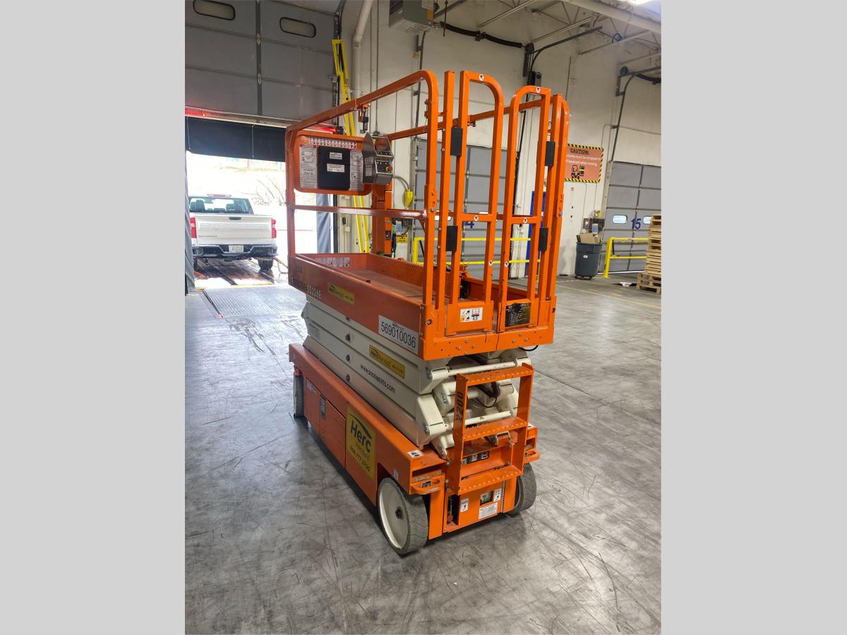 2022 Snorkel S3226E