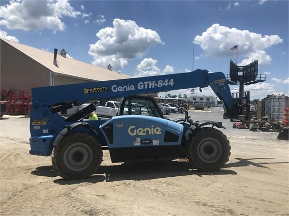2016 Genie GTH 844-2
