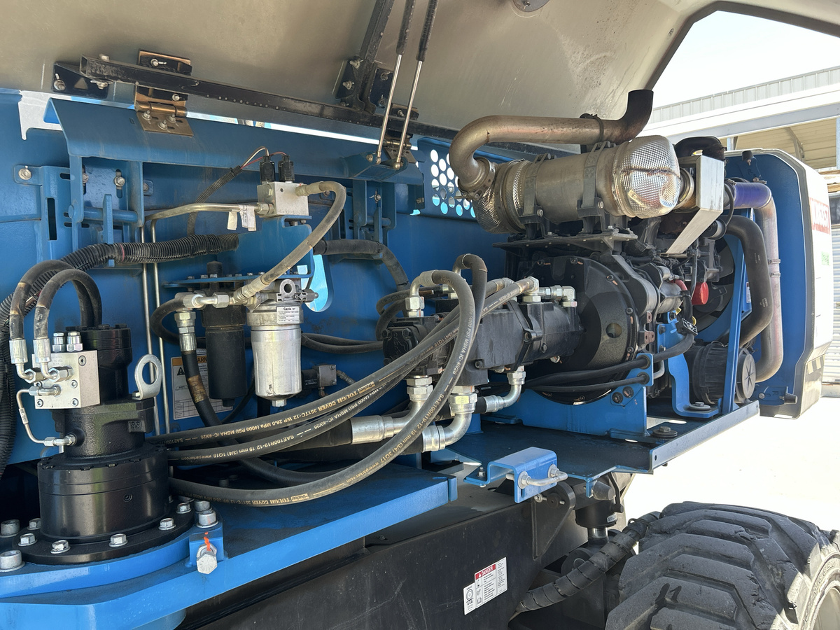 2018 Genie S-80XC-8