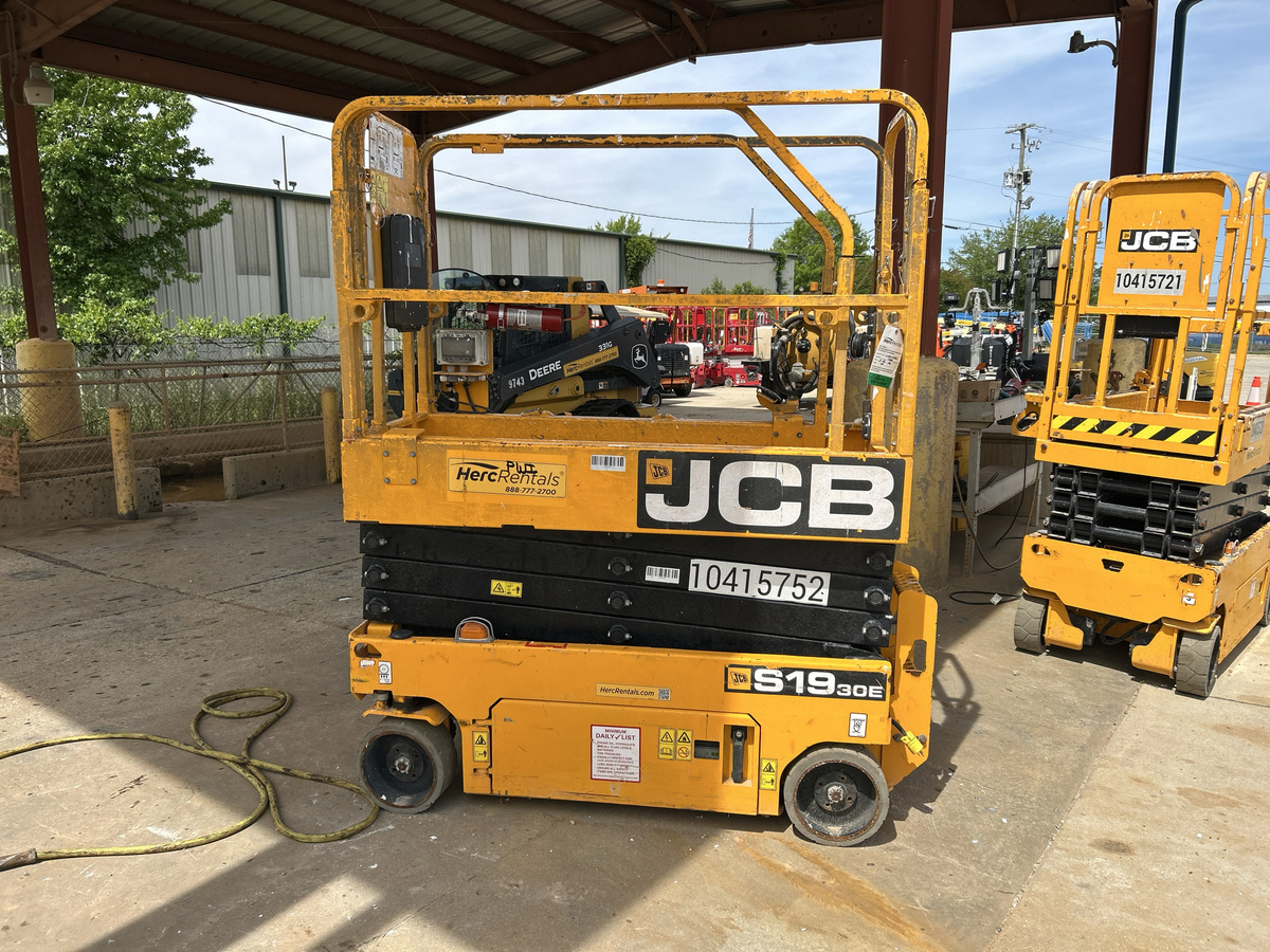 2023 JCB S1930E