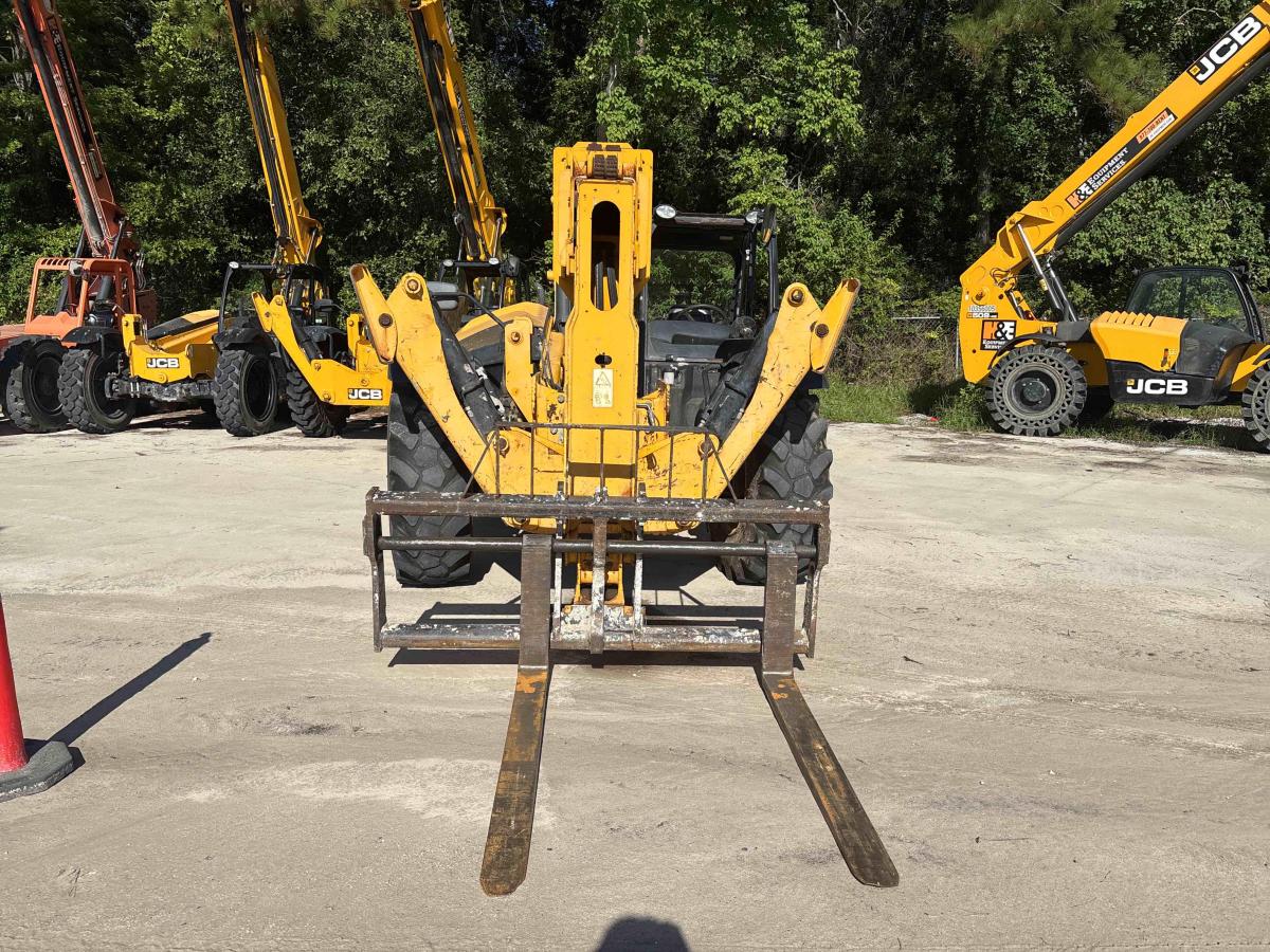2017 JCB 510-56-4