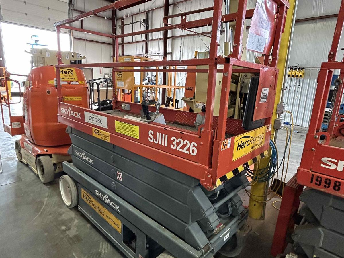 2014 Skyjack SJ3226