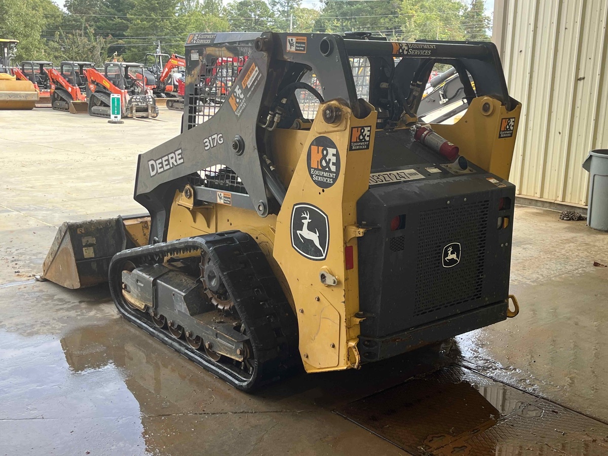 2021 John Deere 317G-5