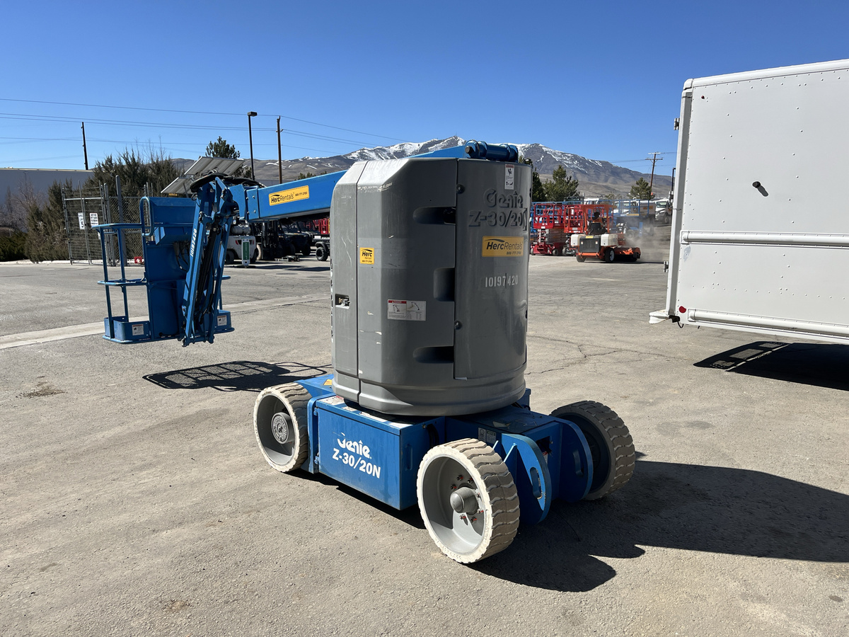 2016 Genie Z-30/20N RJ-5