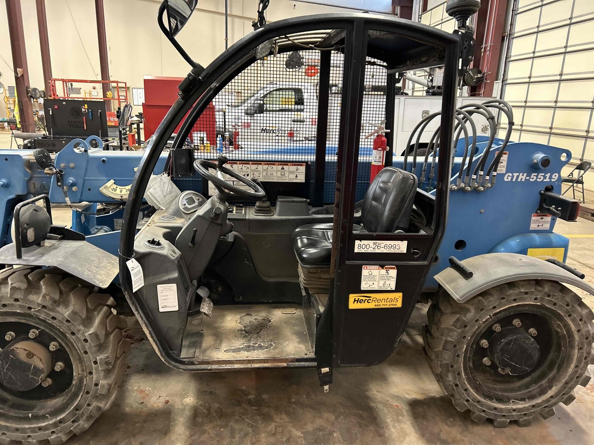 2019 Genie GTH-5519-5