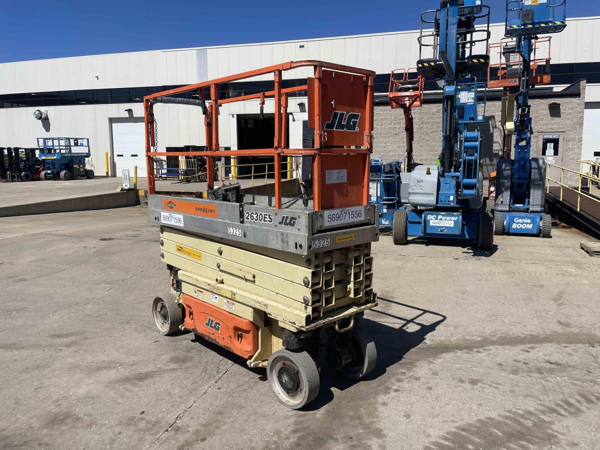 2006 JLG 2630ES