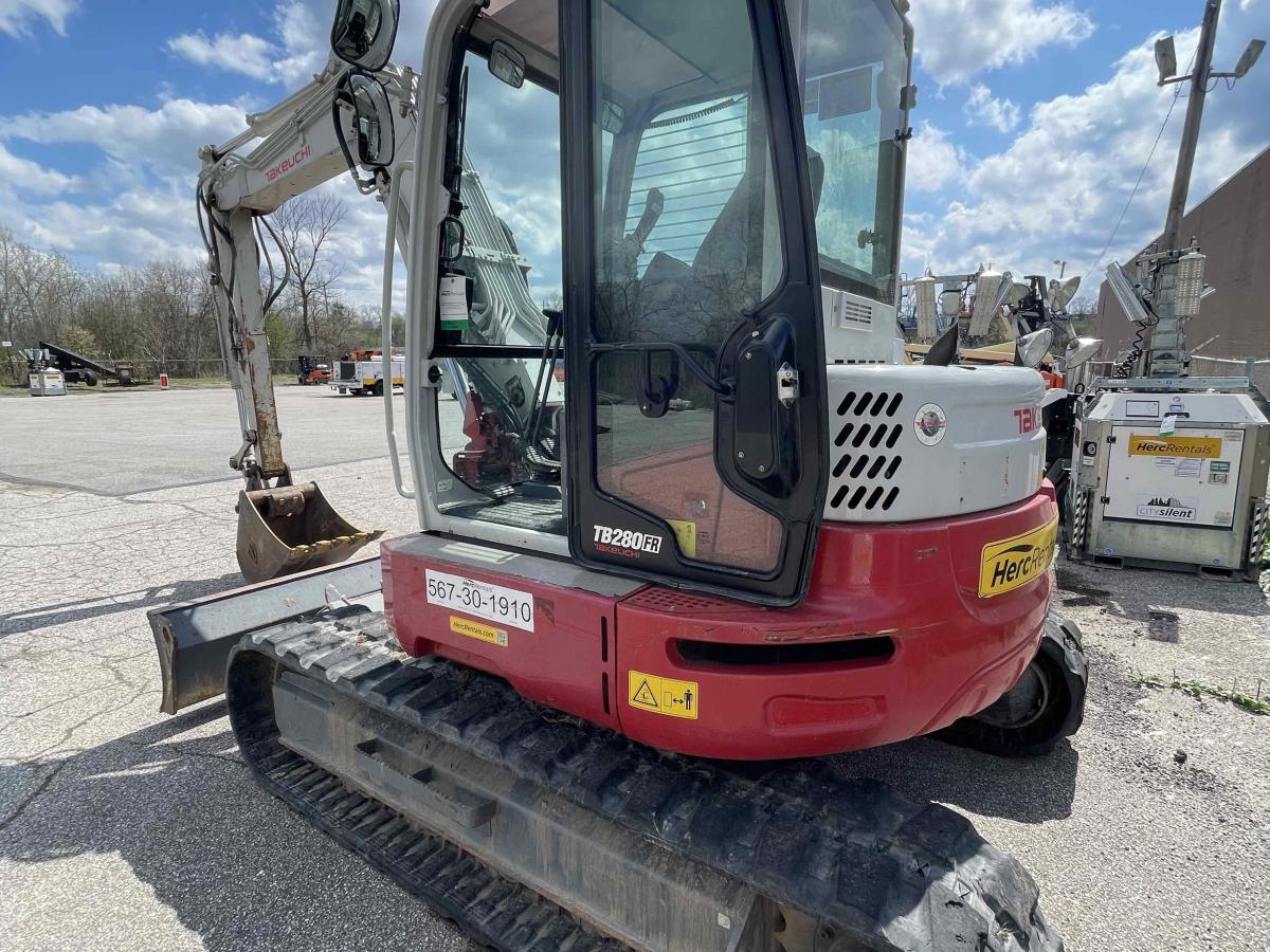 2019 Takeuchi TB280FR