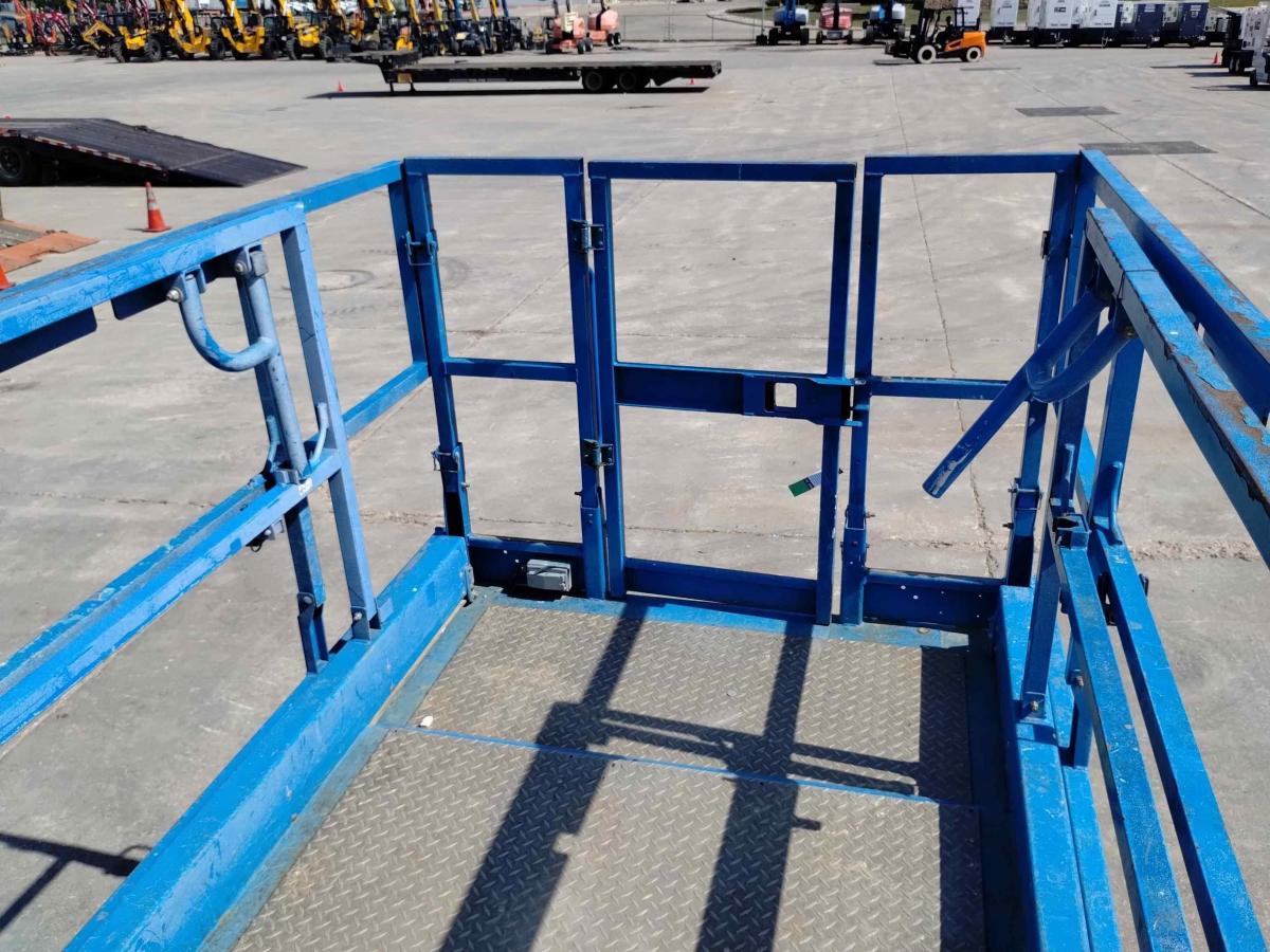 2017 Genie GS-4069 RT-11