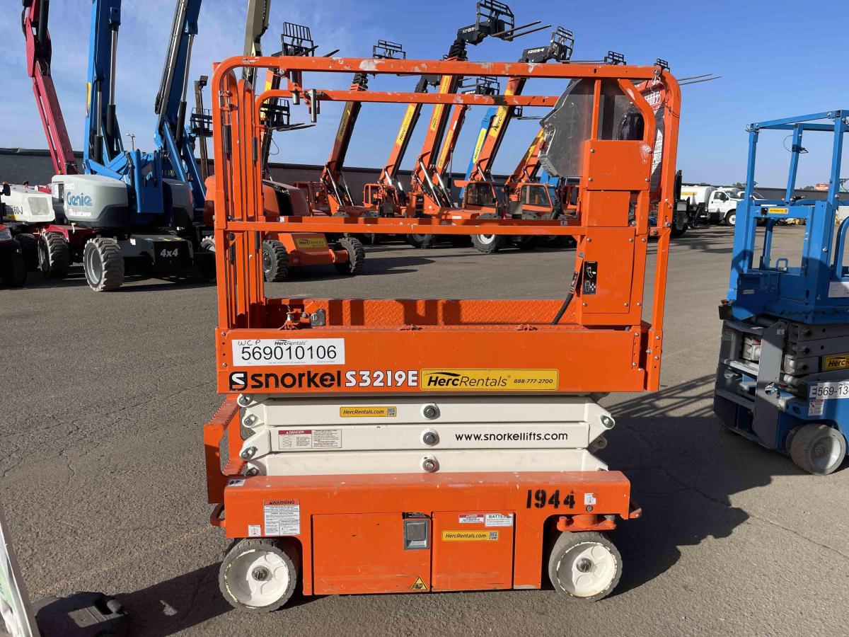 2022 Snorkel S3219E