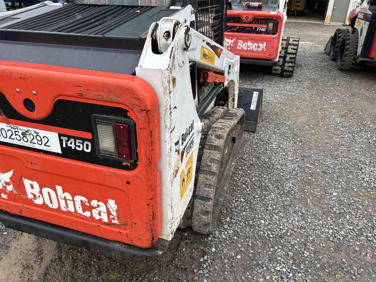 2019 Bobcat T450-3