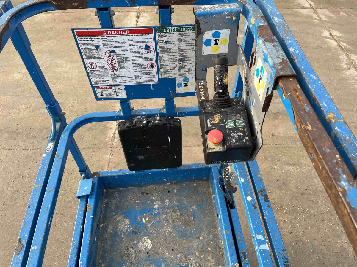 2017 Genie GS-2632-4