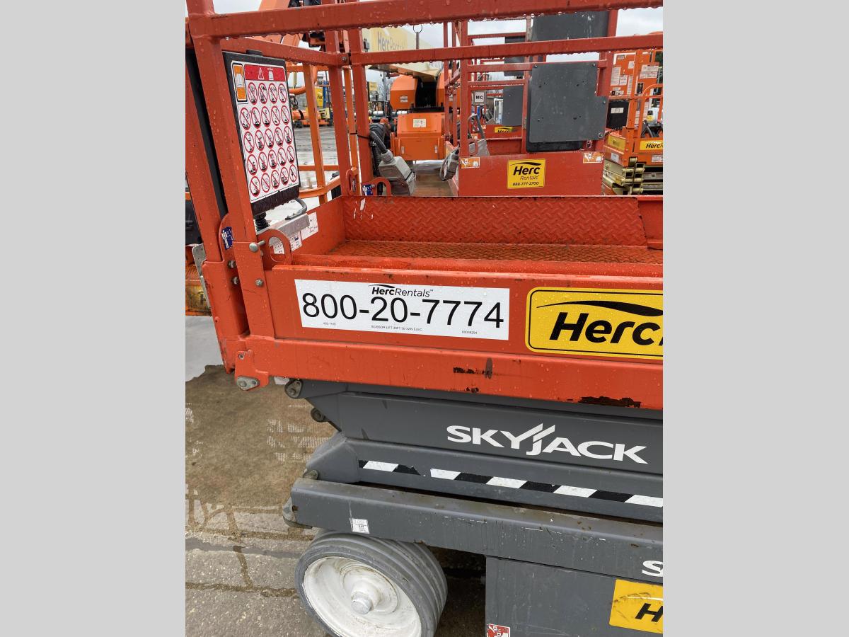 2018 Skyjack SJ-3220-5