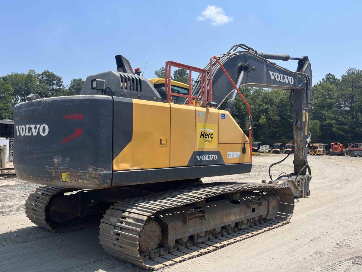 2019 Volvo EC220EL-4