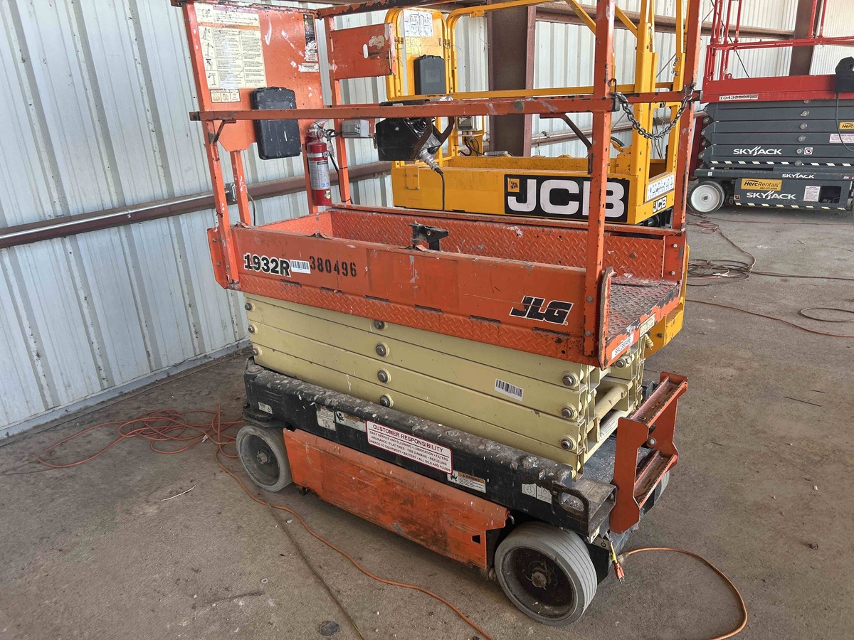 2018 JLG 1932R-2