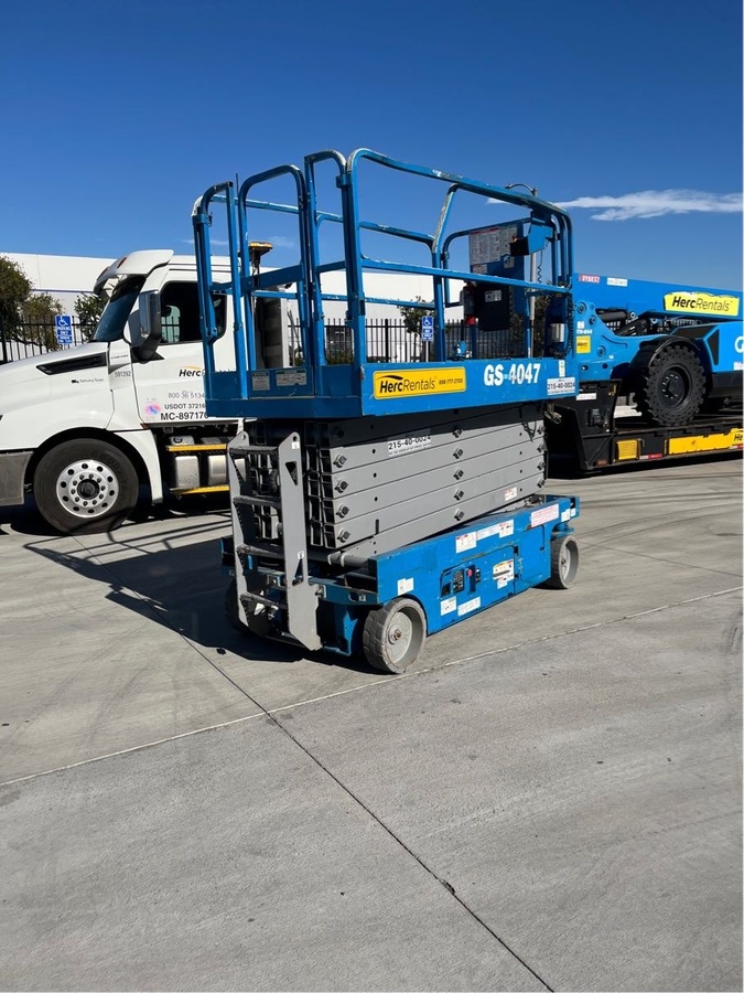 2016 Genie GS-4047