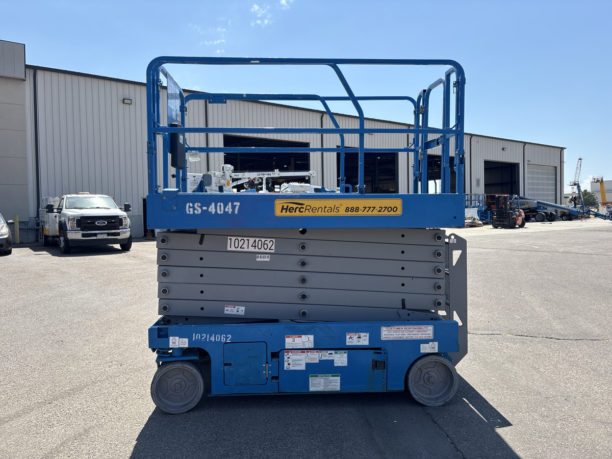 2017 Genie GS-4047-4