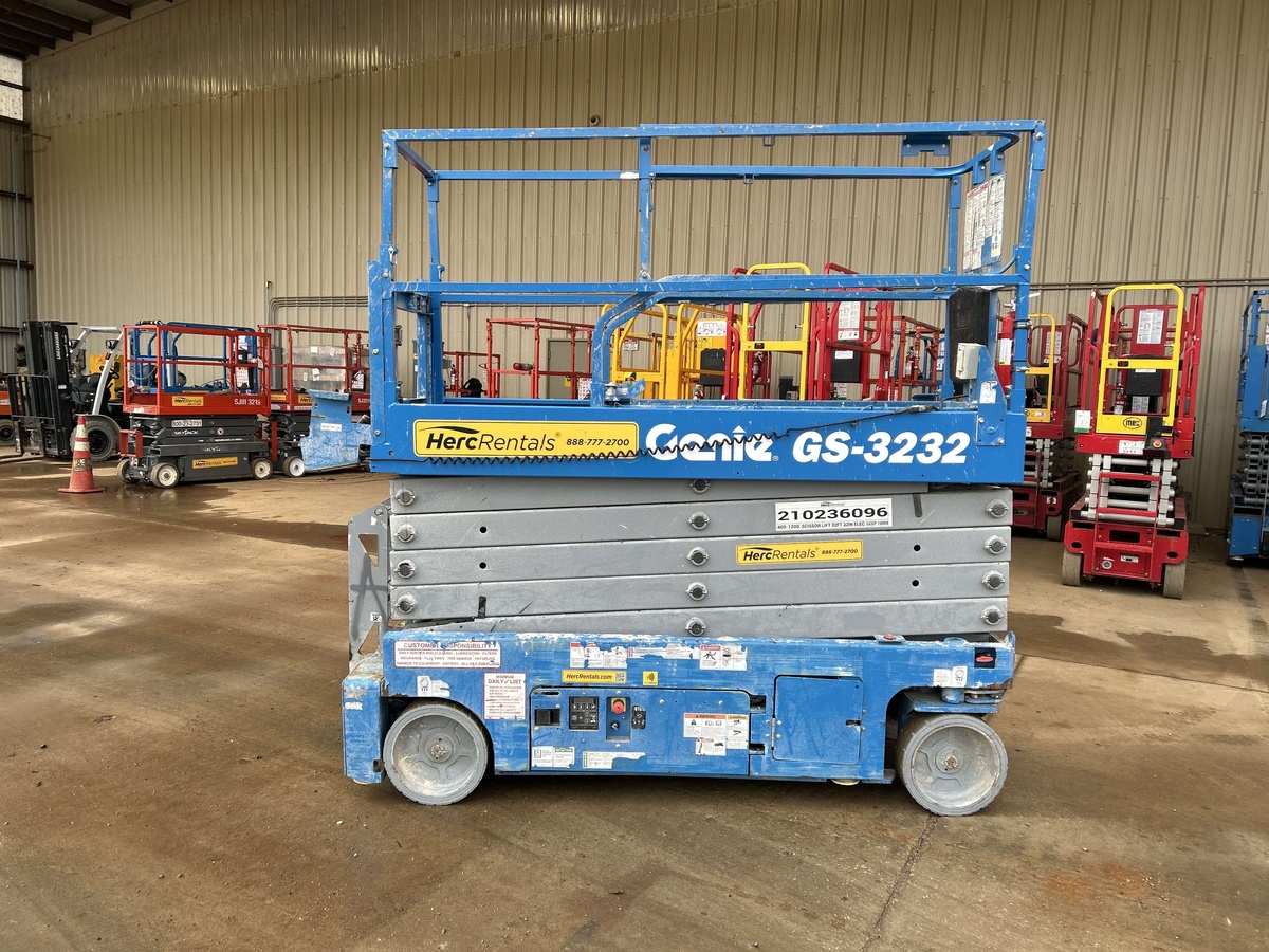 2018 Genie GS-3232-3