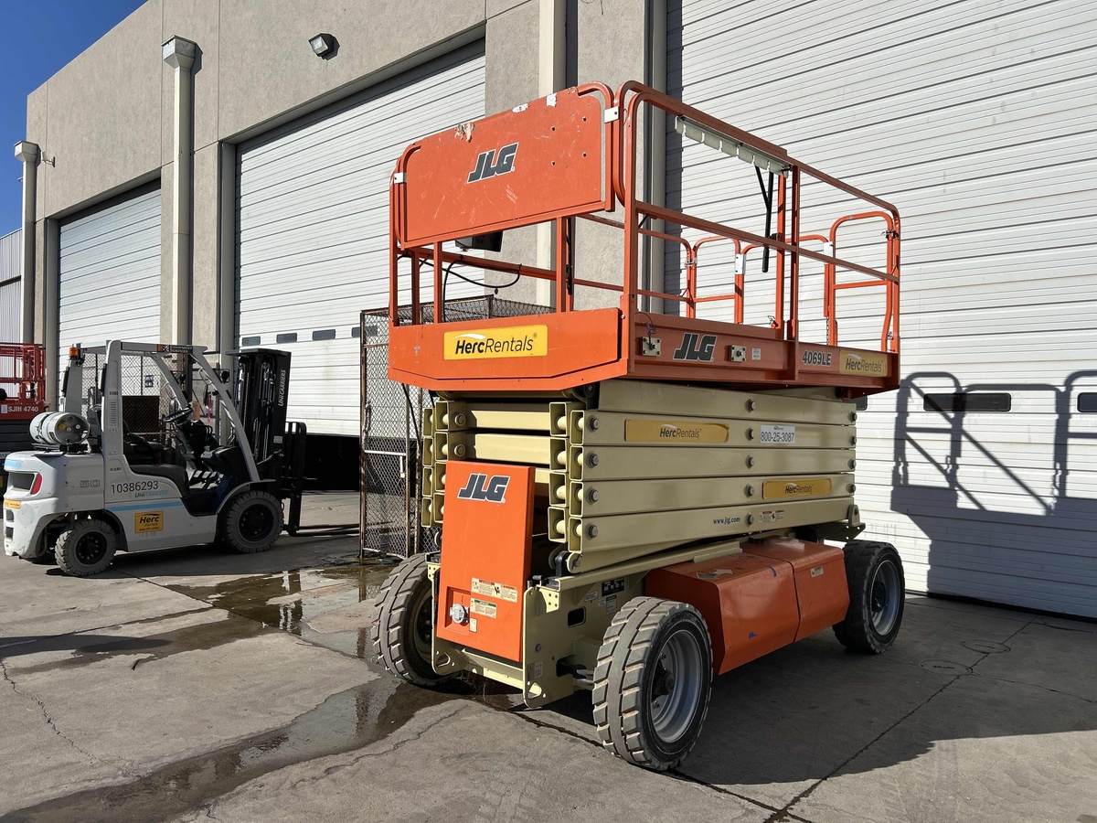 2019 JLG 4069LE-3