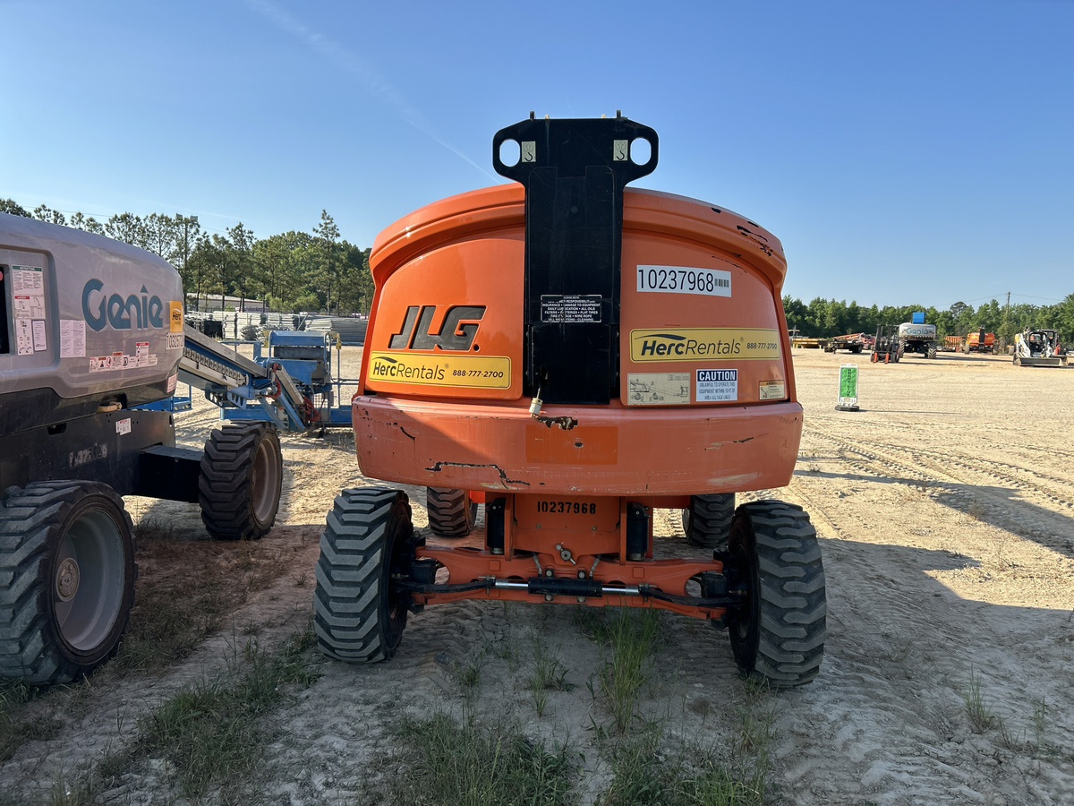 2018 JLG 460SJ-18