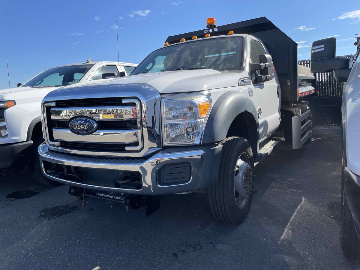 2016 Ford F550-2