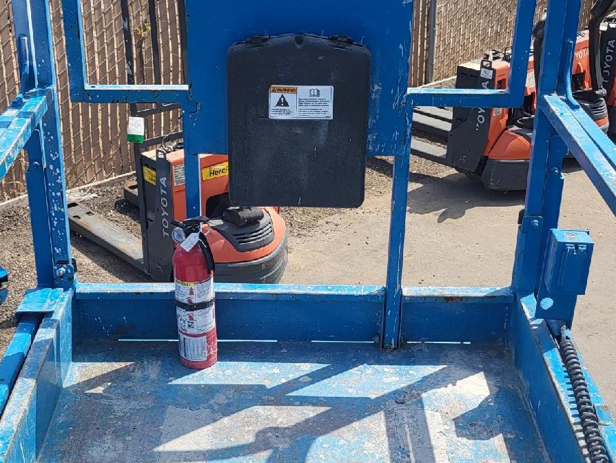 2015 Genie GS-4047