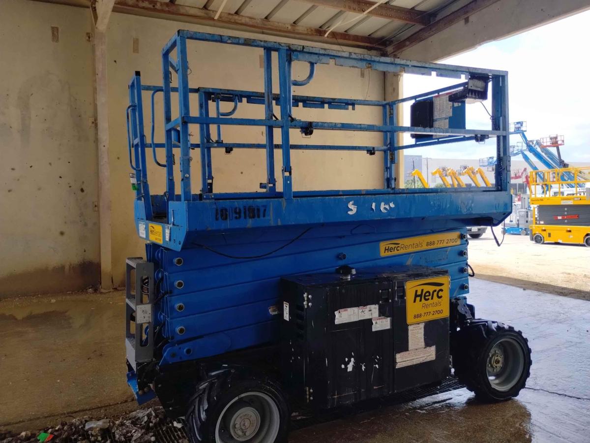 2016 Genie GS-4069 RT-4