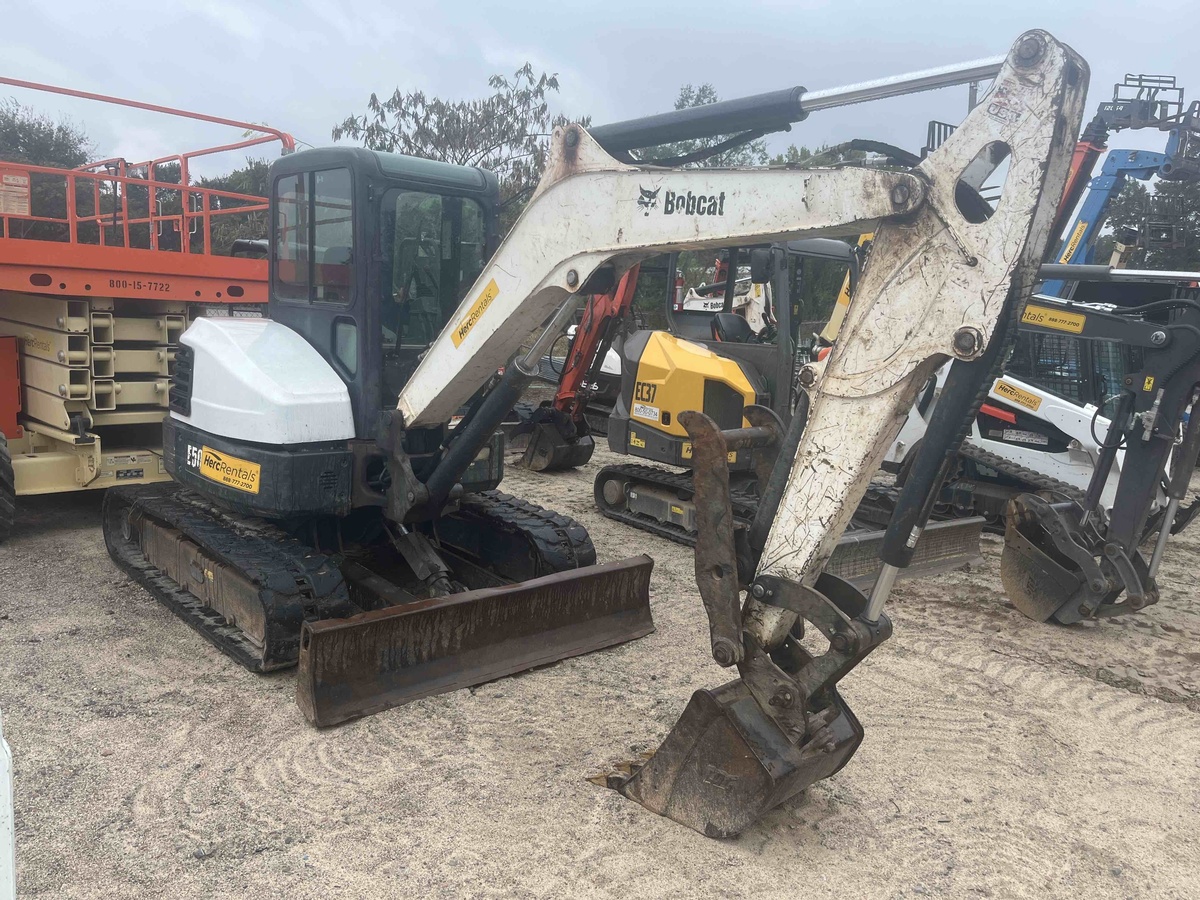 2019 Bobcat E50-3