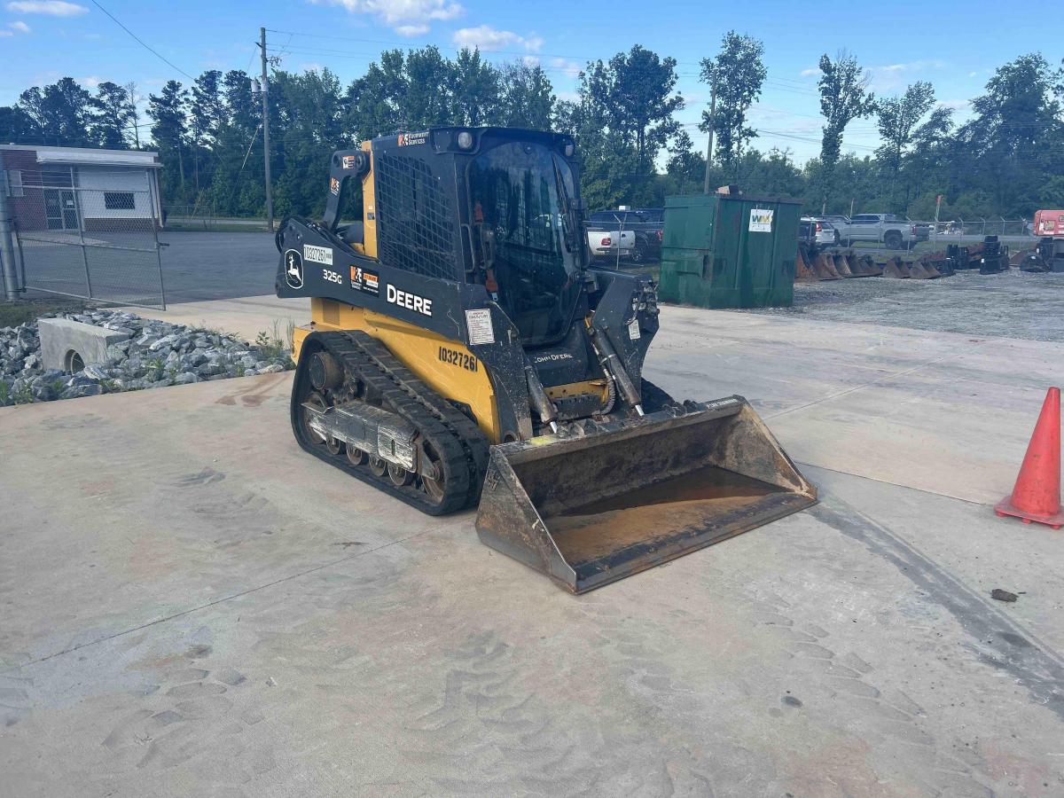 2021 John Deere 325G