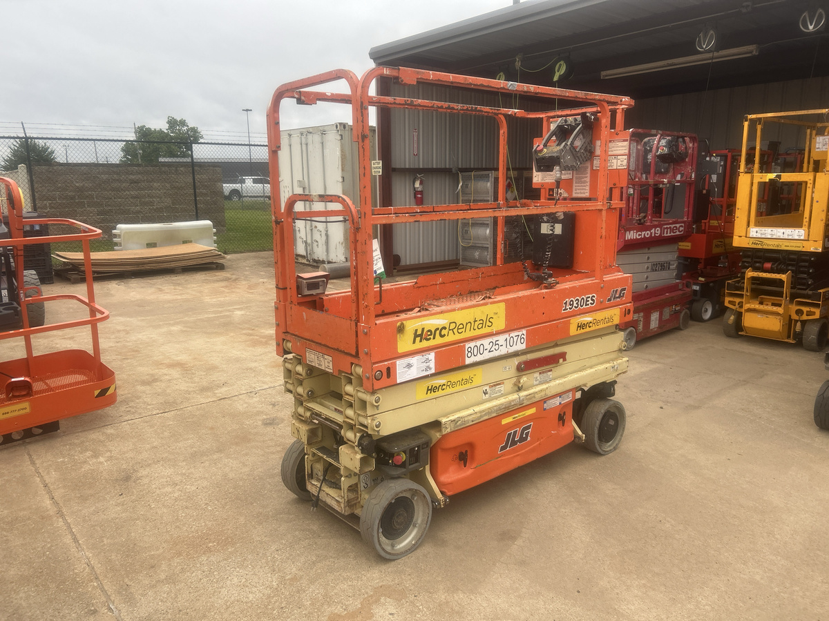 2019 JLG 1930ES-2