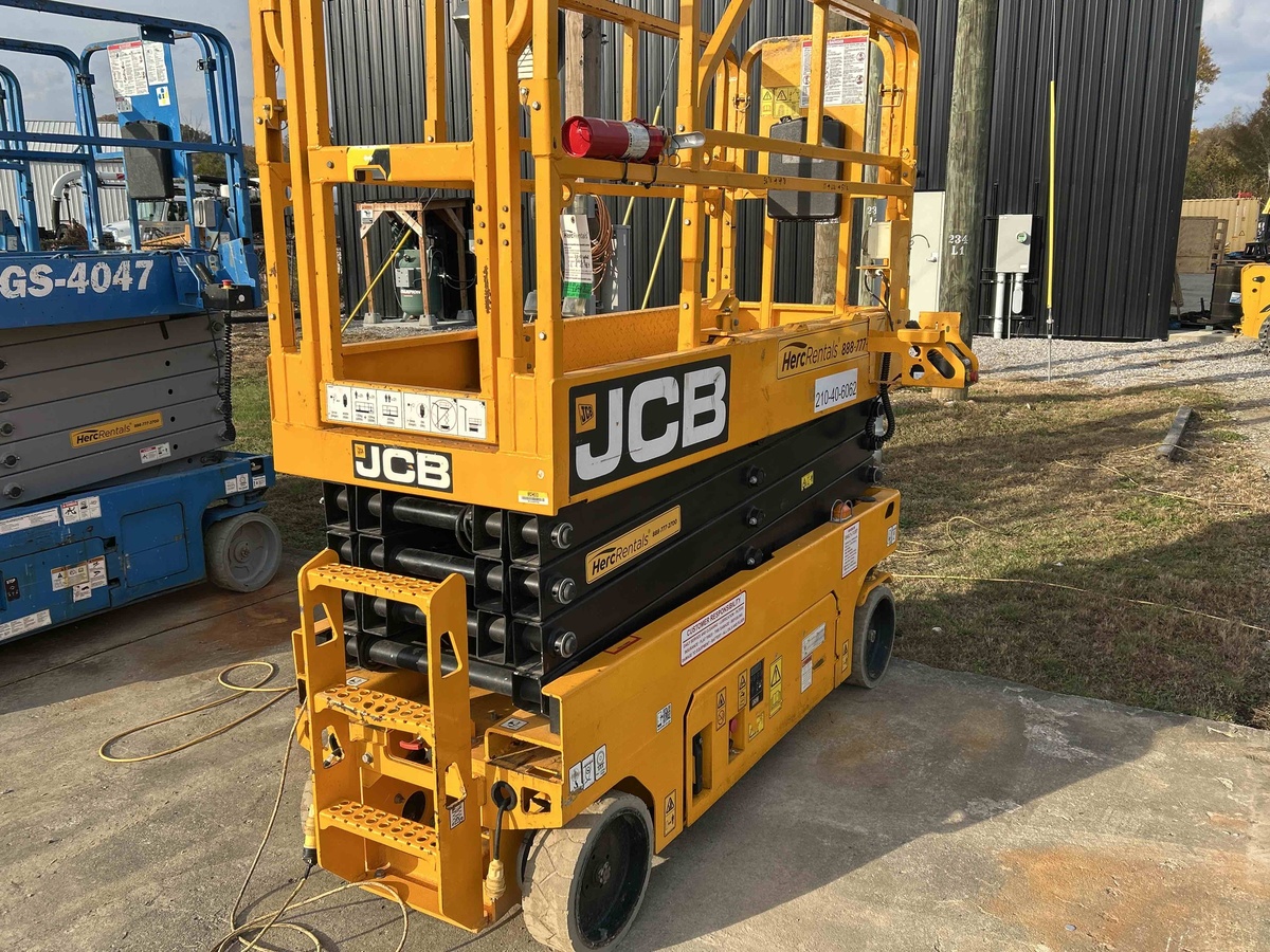 2023 JCB S2632E