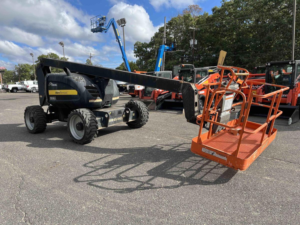 2015 JLG 600A