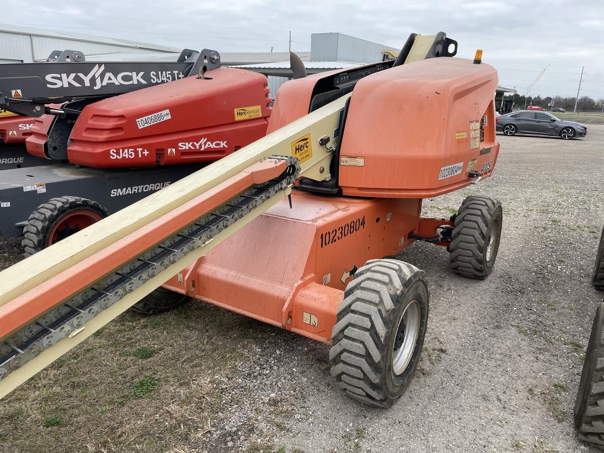 2017 JLG 400S-5