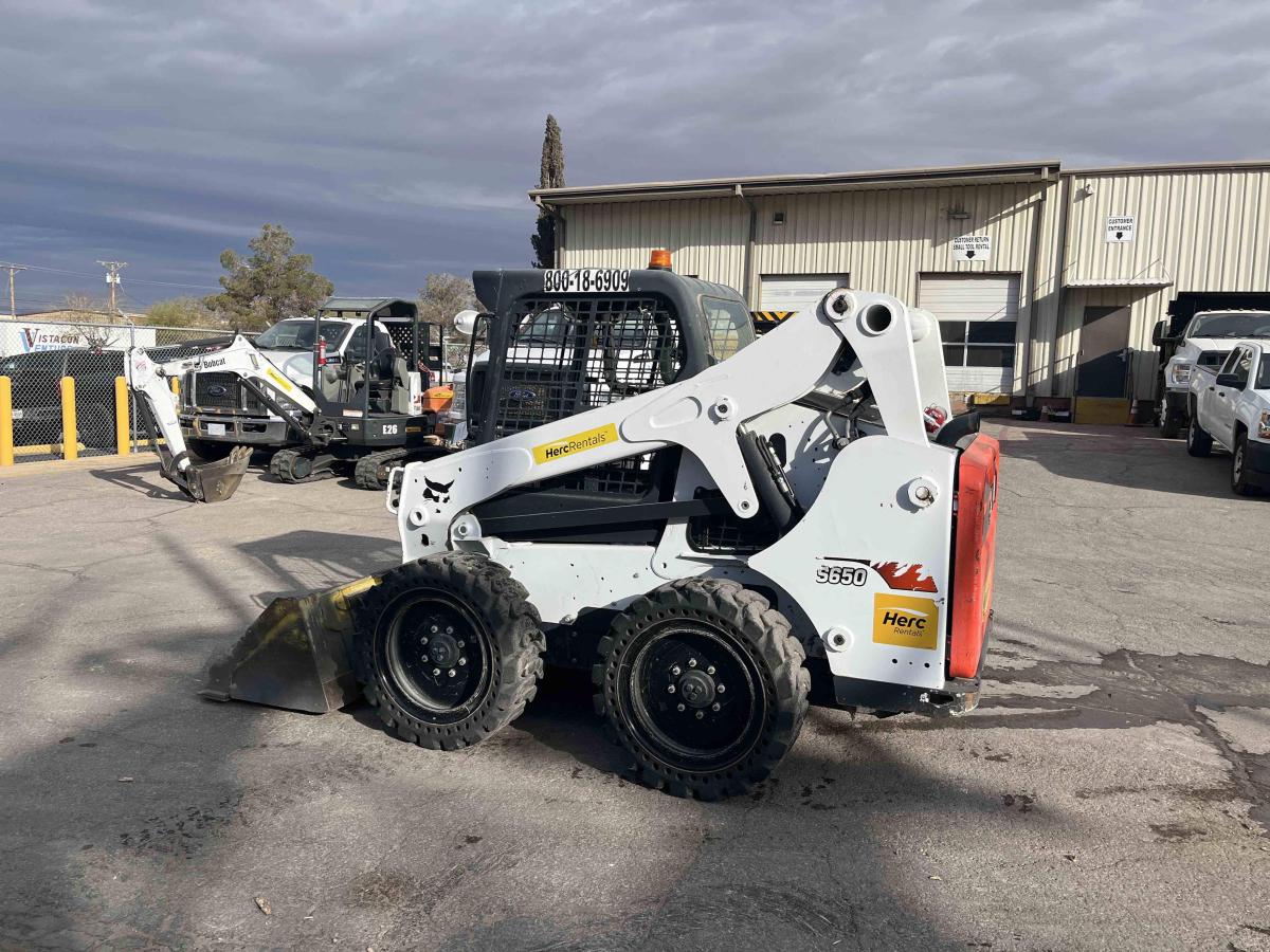 2017 Bobcat S650
