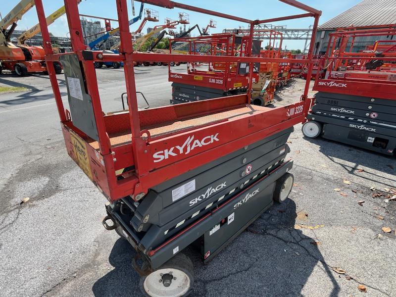 2016 Skyjack SJ3226