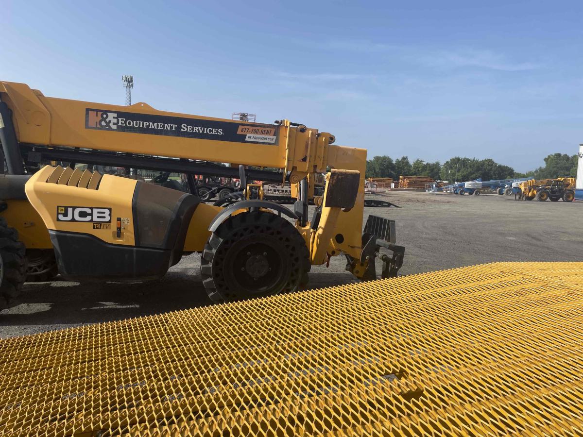 2018 JCB 510-56-4