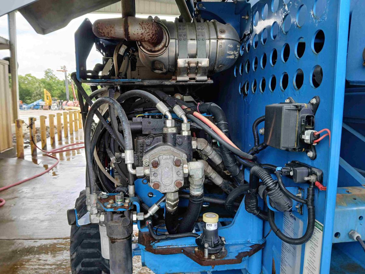 2017 Genie Z-45/25 RT